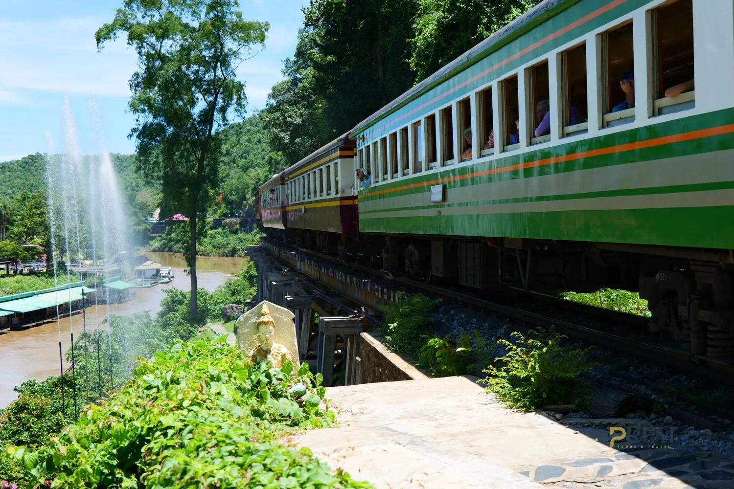 {"id":2784,"name":"package-tours\/places\/30-2-98150d9b30aad65c97b97b2321416f34.webp","package_tours_places_id":30,"alt":"Tham Kra Sae Bridge","position":3,"cover":0,"status":1,"created_at":"2025-05-23T03:13:52.000000Z","updated_at":"2025-05-23T03:13:52.000000Z","deleted_at":null}