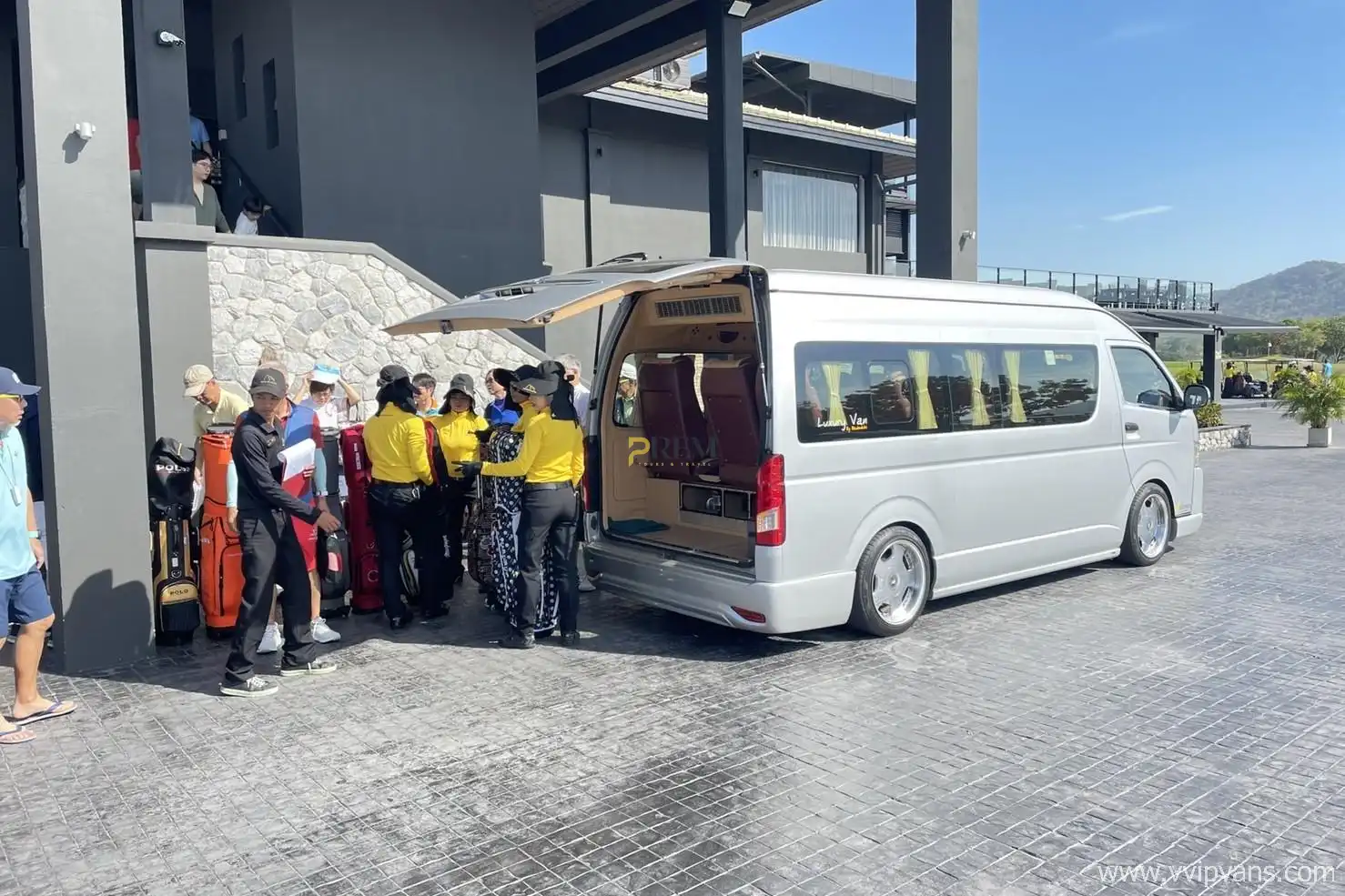 Luxury Van and Hyundai H1