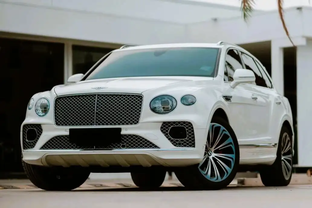 Ultra Luxury Car