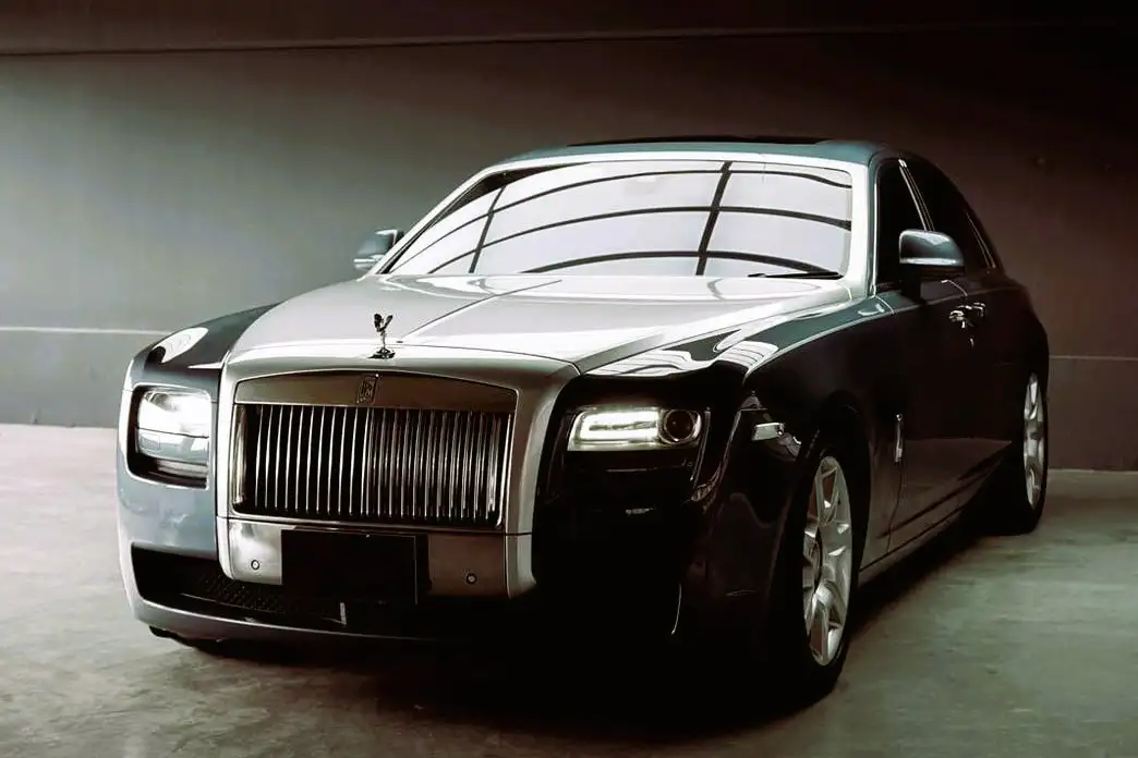 Ultra Luxury Car
